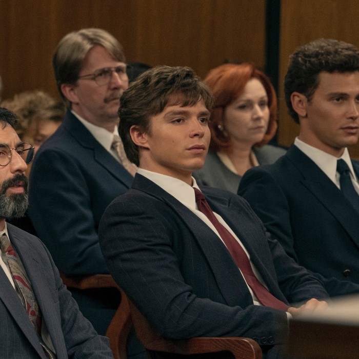 lyle menendez wig