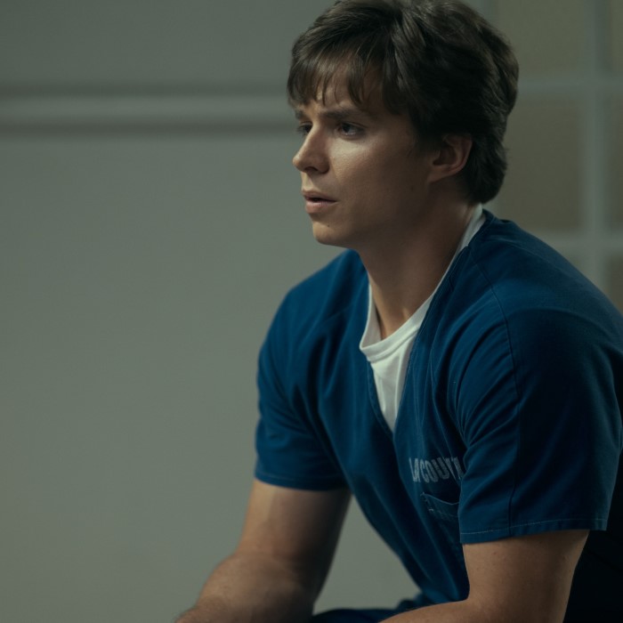lyle menendez wig