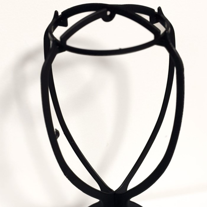 wig stand