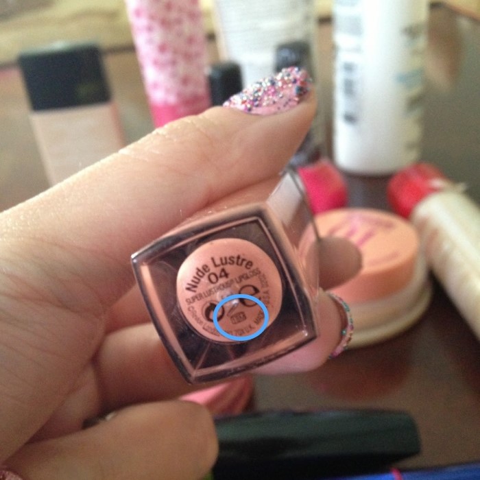 does nail polish expire
