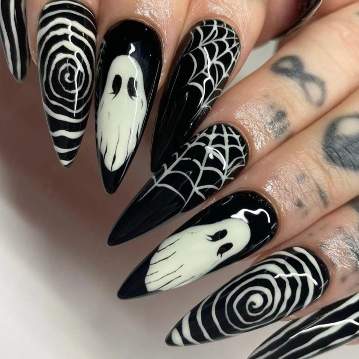 coffin halloween nails