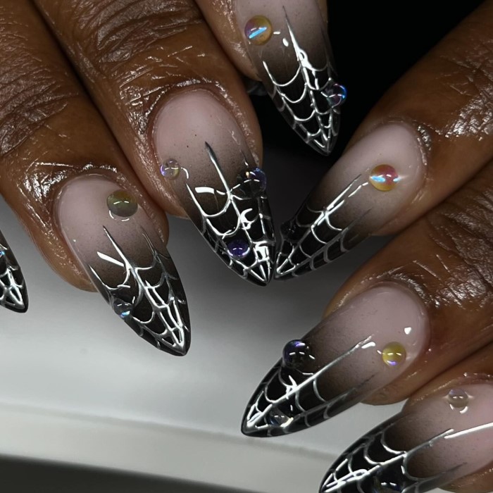 halloween nails designs