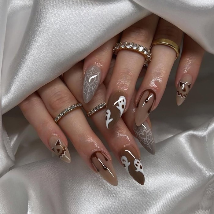 coffin halloween nails
