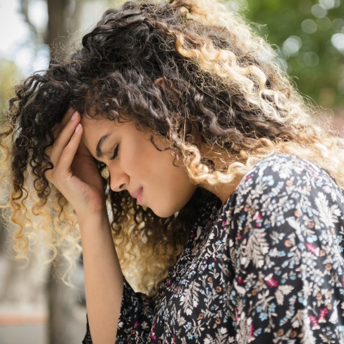 can long hair cause headaches