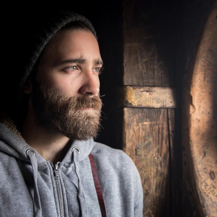 does facial hair cause acne