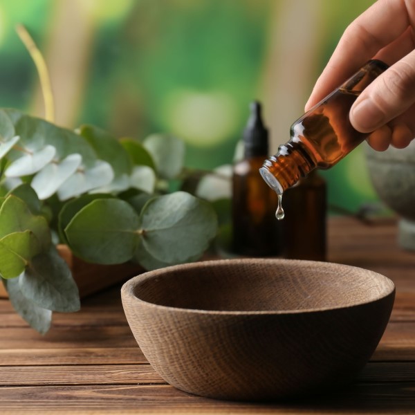 is eucalyptus good for skin