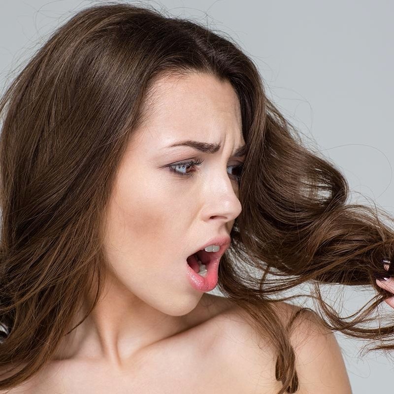 does dying your hair cause hair loss