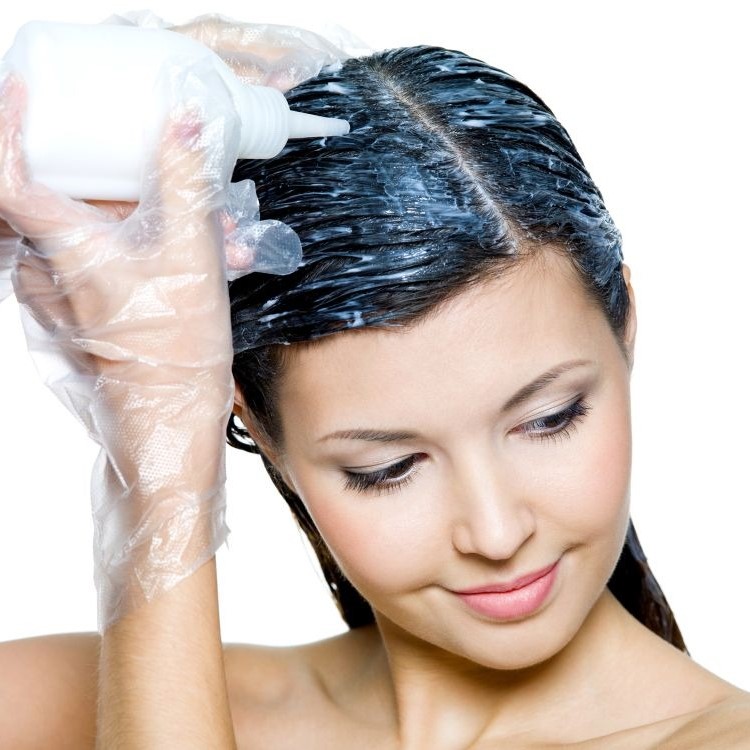 does dying your hair cause hair loss