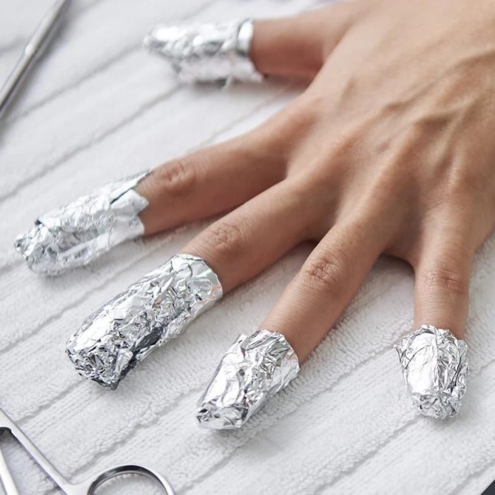 does alcohol remove nail polish