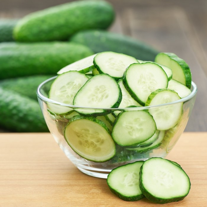 is cucumber skin good for you
