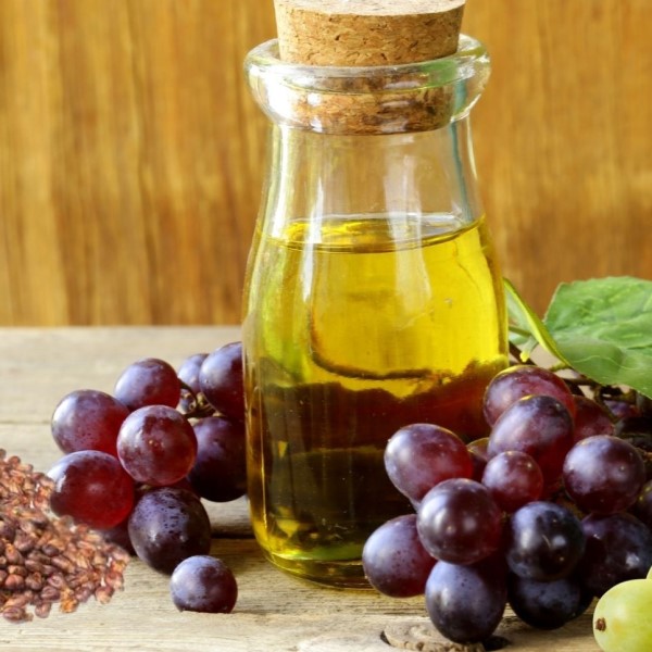 is grapeseed oil good for your skin