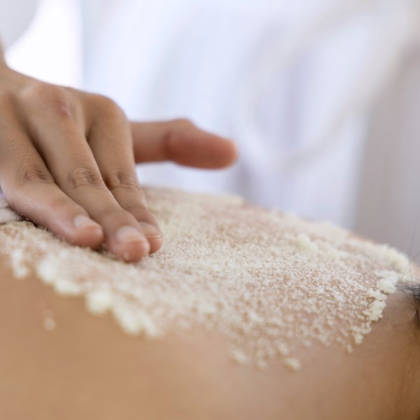 is salt good for your skin