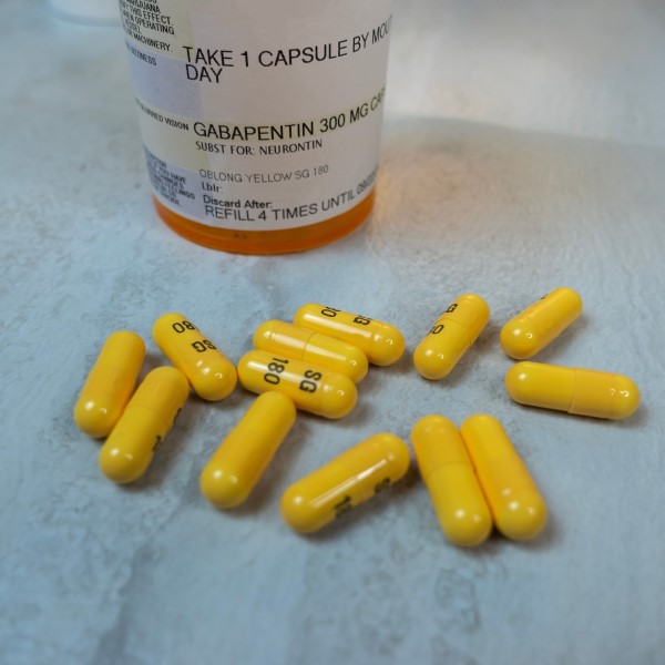 does gabapentin cause hair loss