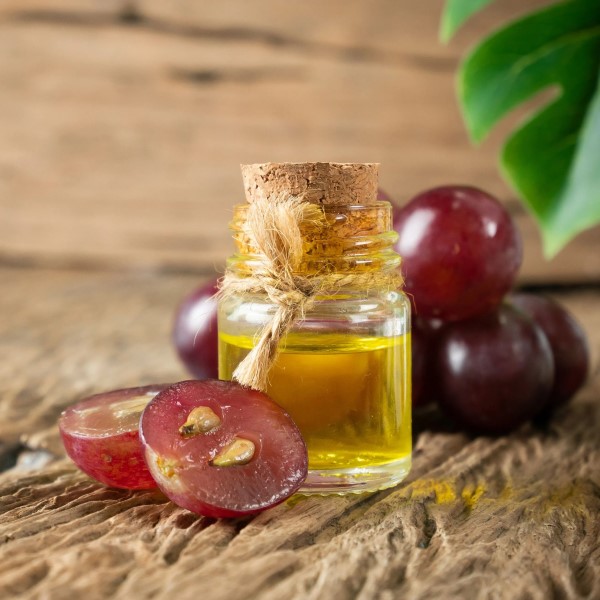 is grapeseed oil good for your skin