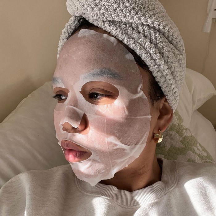hydrating facial mask