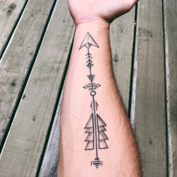 arrow tattoo meaning